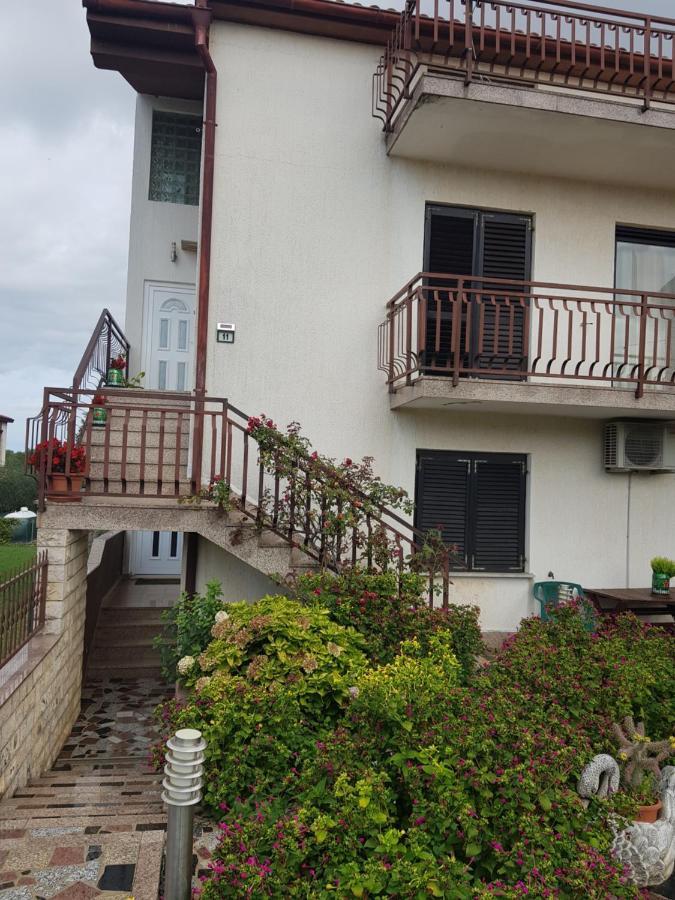 Lili Apartamento Umago Exterior foto